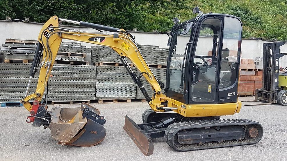 CAT 302.7D CR + 3 GODETS