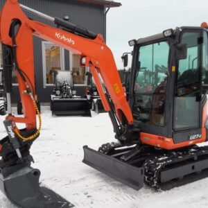 Kubota U27-4