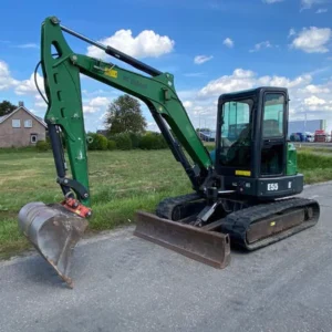 BOBCAT E55