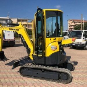 YANMAR VIO 25.3 + 4 Godets