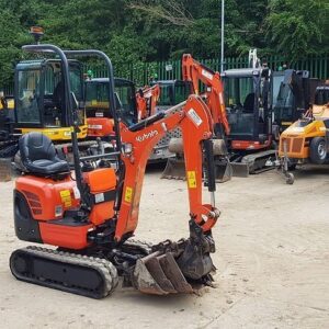 KUBOTA K008-3 + 3 GODETS