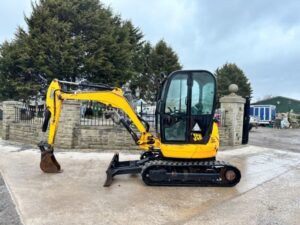 Jcb 8030ZTS , 2,8T , 2012